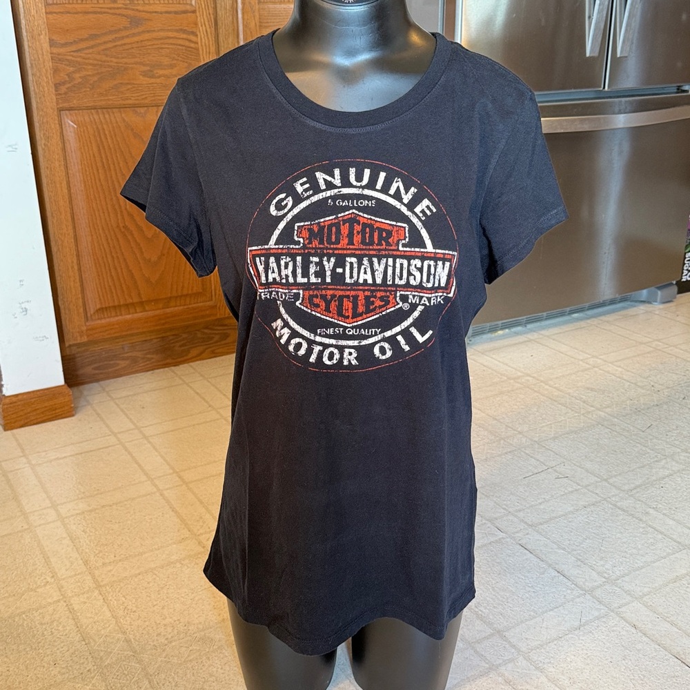 Harley Davidson women’s Genuine t-shirt. Size X-Large